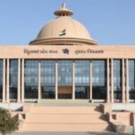 બાળકો માટે યોગ: શારીરિક, માનસિક અને ભાવનાત્મક વિકાસનો માર્ગ