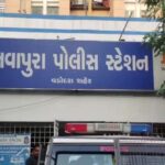 દિવાળી ફેશન ૨૦૨૫: મહિલાઓ અને પુરુષો માટે પરંપરાગતતા અને આધુનિકતાનું ફ્યુઝન ટ્રેન્ડ